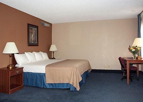 Sunflower Inn & Suites - Garden City Szoba fotó